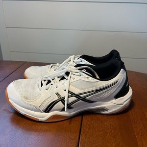 ASICS Women's Gel-Rocket 10 Indoor Court Shoes, size 8.5